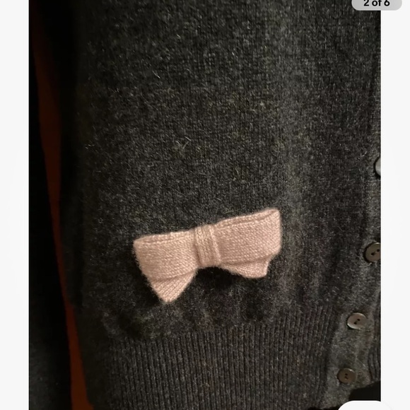 NWT PORTOLANO 100% Cashmere Sweater Cardigan Charcoal Grey & Pink Bows Sz M - Picture 2 of 6